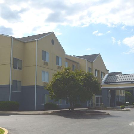Baymont By Wyndham Chambersburg Hotel Eksteriør billede