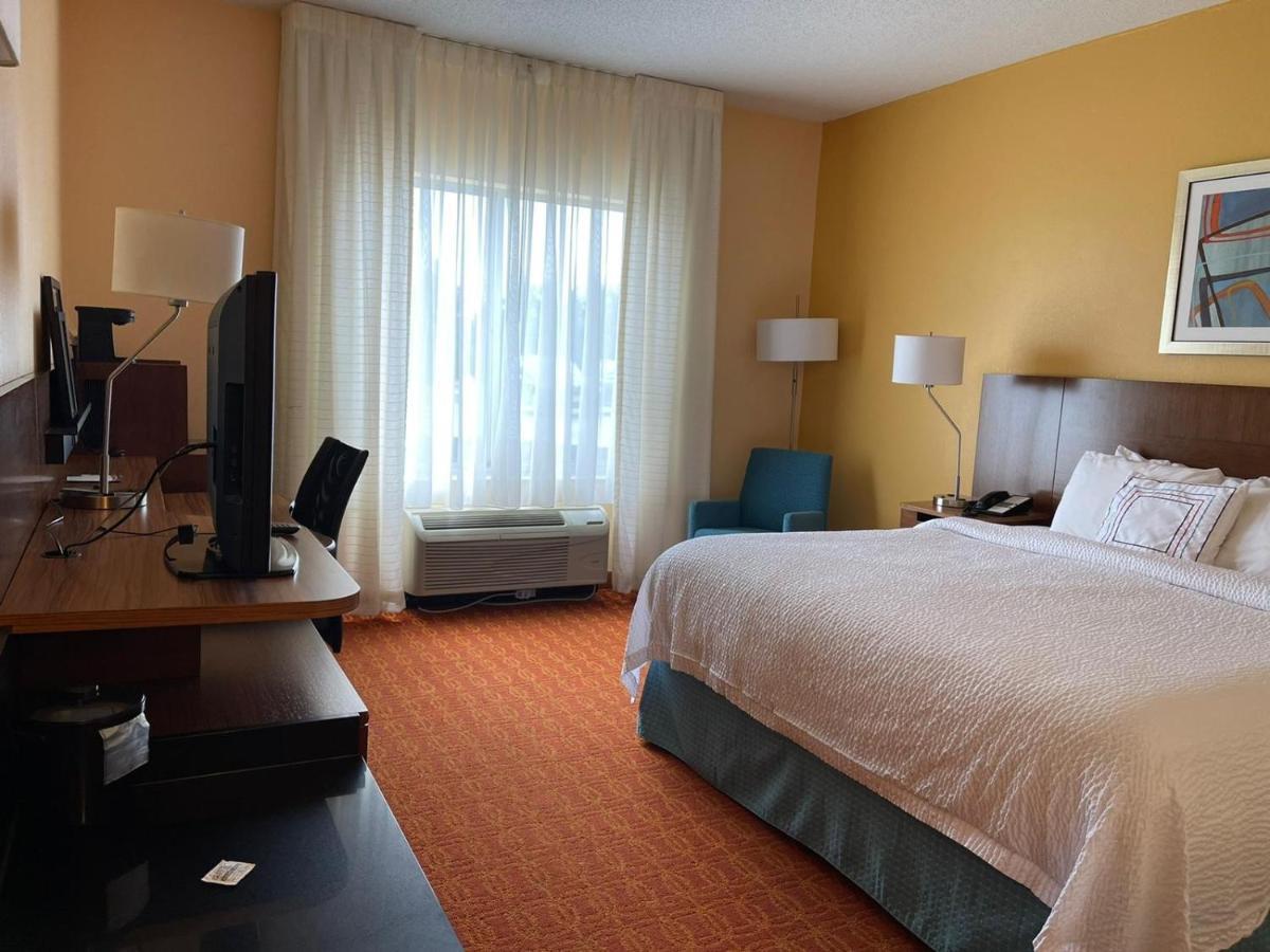 Baymont By Wyndham Chambersburg Hotel Eksteriør billede