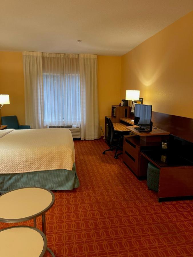 Baymont By Wyndham Chambersburg Hotel Eksteriør billede